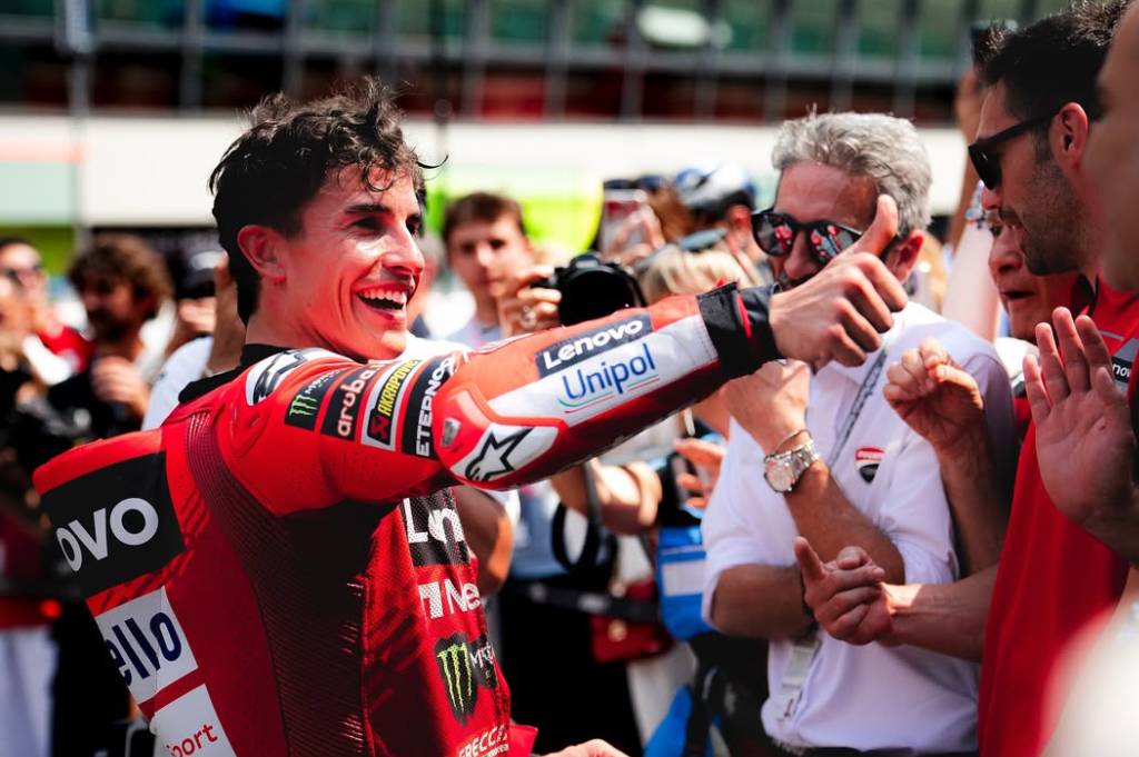 Marc Marquez Juara Sprint Race Berkat Manfaatkan Kesalahan Kecil Alex