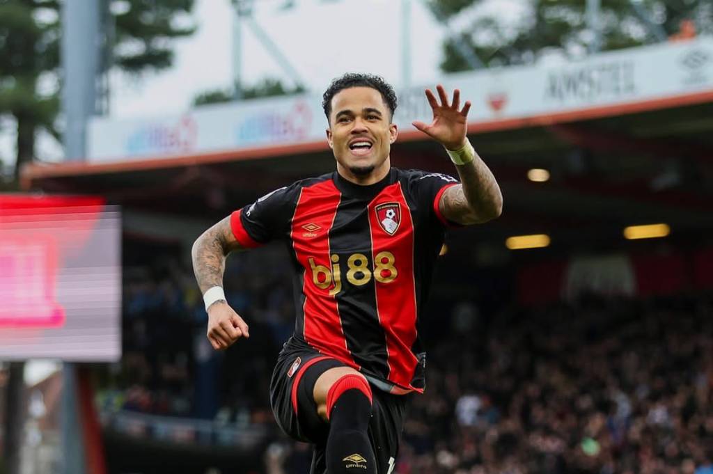 Patrick Kluivert Diserang Fans Timnas Indonesia, Bintang Premier League Pasang Badan 