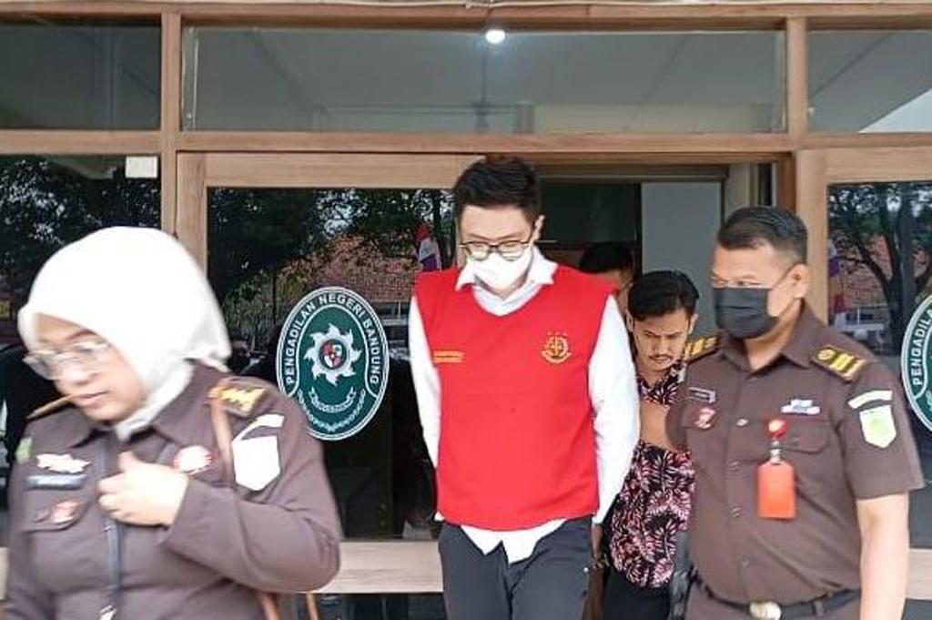 Sidang Kasus Pemerkosaan Dokter Priguna di PN Bandung Batal Digelar, Ada Apa?