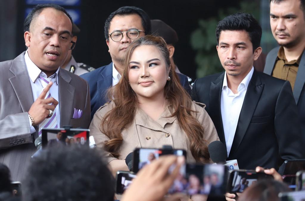 Lisa Mariana Diperiksa soal Kasus Pencemaran Nama Baik Ridwan Kamil Hari Ini
