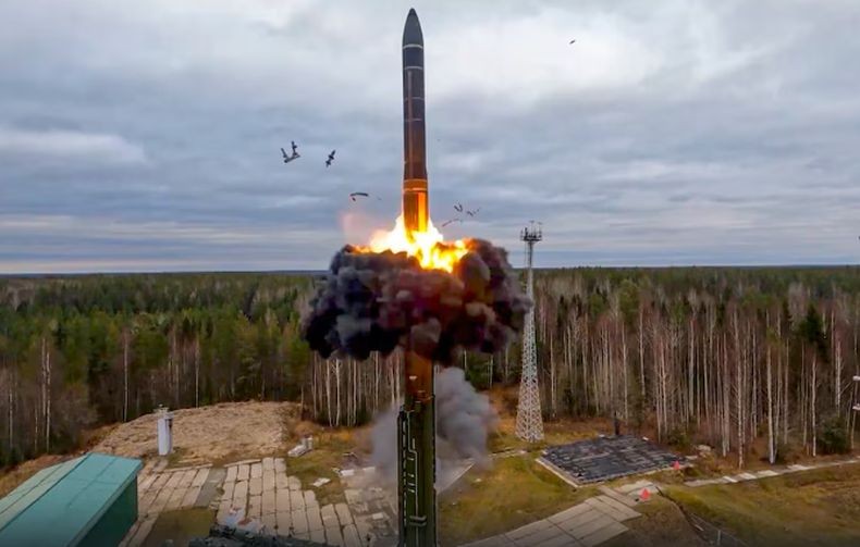 Gempur Ukraina Pakai Rudal Oreshnik, Rusia: Peringatan untuk NATO