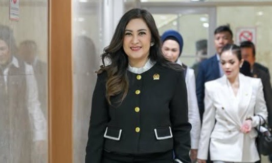 Instagram Nafa Urbach Aktif Lagi, Bio Jadi Sorotan!