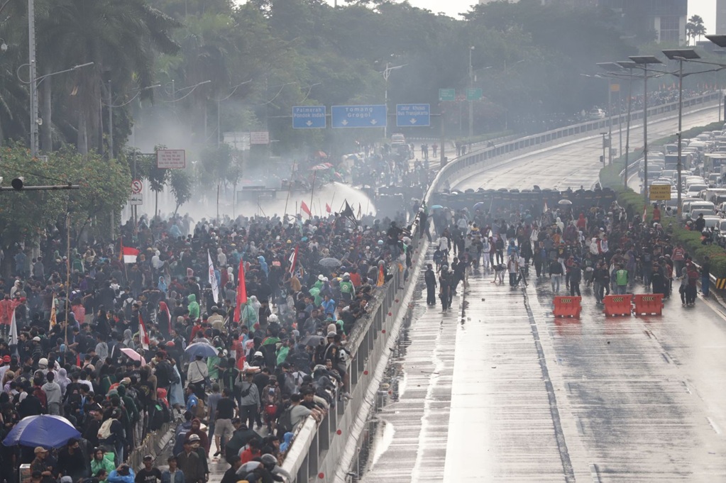 959 Orang Ditetapkan Tersangka Ricuh Demo Agustus, 664 Orang Dewasa 295 Anak-anak