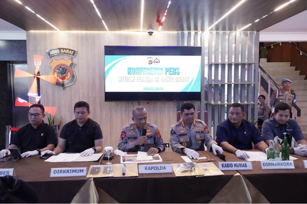 Kapolda Jabar Klarifikasi Isu Polisi Masuk Kampus, Tak Ada Sweeping hanya Pengamanan di Jalan