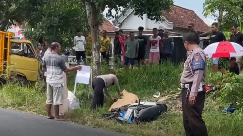 Kecelakaan Maut Truk dengan Motor di Tulungagung, 1 Orang Tewas 1 Luka-Luka
