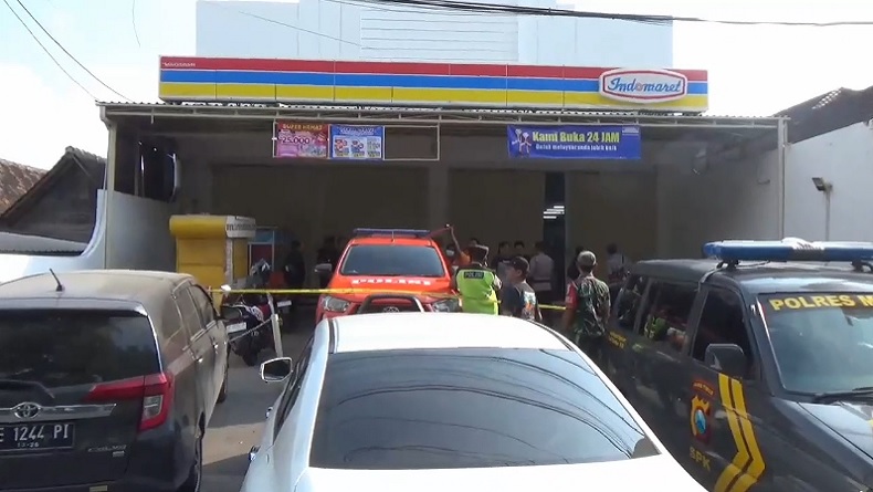 Kronologi Perampokan di Minimarket Magetan, Pelaku Turun dari Mobil Serang Karyawan