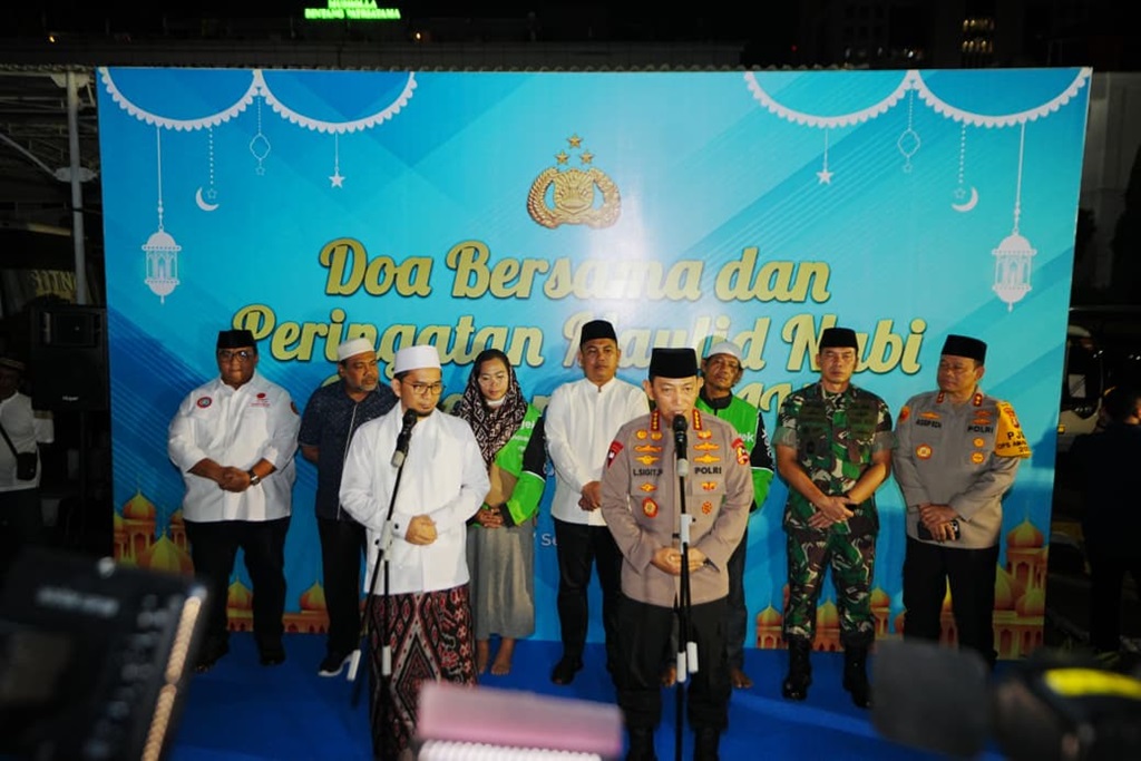 Kapolri Hadiri Peringatan Maulid Nabi, Ajak Masyarakat Jaga Persatuan dan Kesatuan