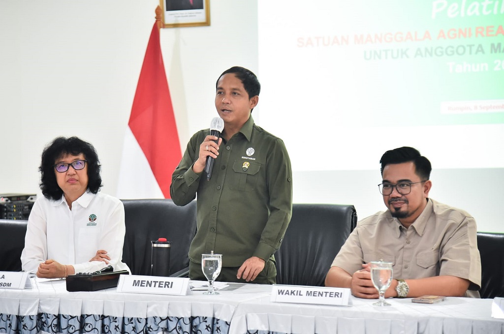 Cegah Karhutla, Menhut Raja Juli Ungkap Peran Vital Manggala Agni