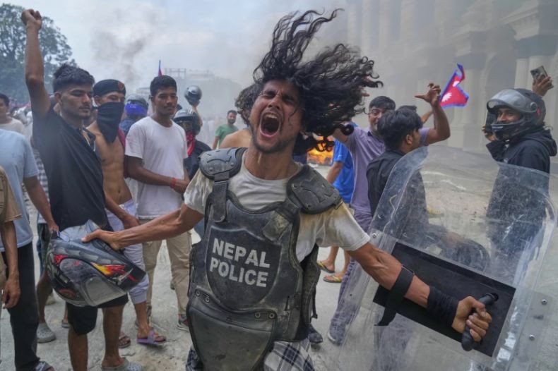 Korban Tewas Demo Rusuh Nepal Jadi 51 Orang, termasuk 3 Polisi