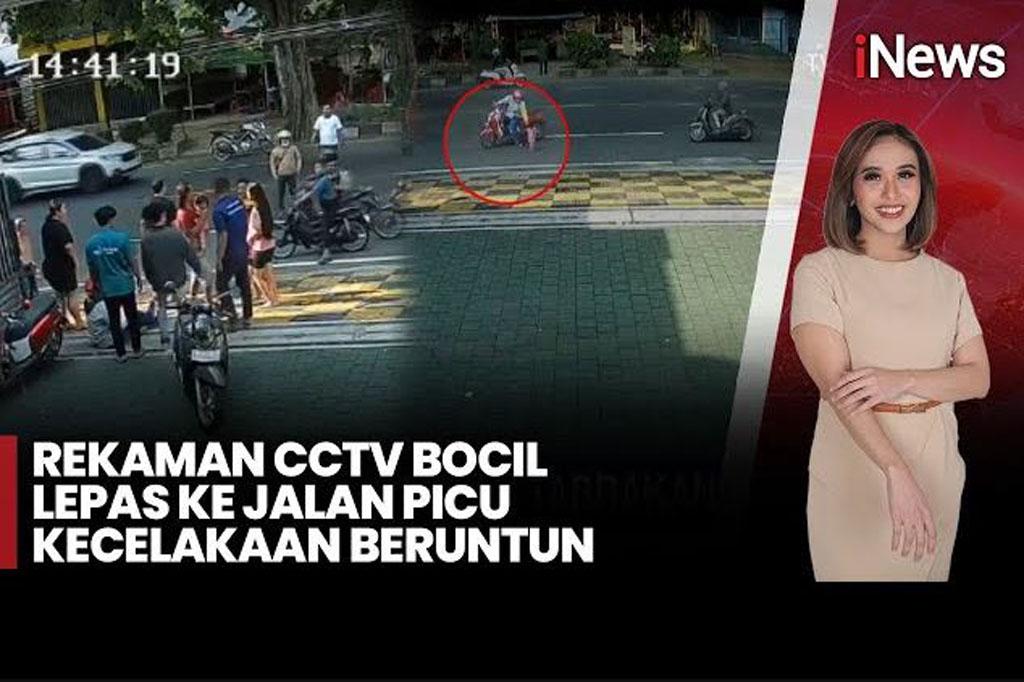 Detik-Detik Balita Picu Kecelakaan Beruntun di Mojokerto gegara Main ke Tengah Jalan