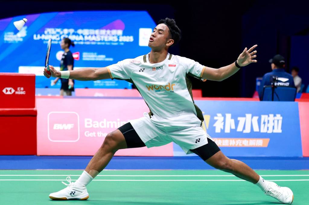 Alwi Farhan Takluk dari Tunggal Putra Tuan Rumah di 32 Besar China Masters 2025