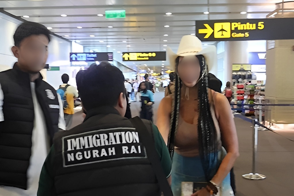 Heboh Bule Perempuan AS Bikin Kelas Aktivitas Seksual di Bali, Begini Modusnya