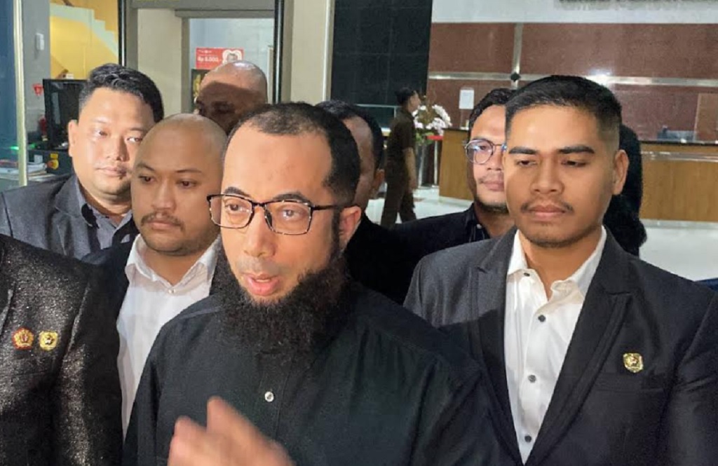 Fakta Baru Kasus Kuota Haji, Khalid Basalamah Serahkan Uang Percepatan ke Oknum Kemenag
