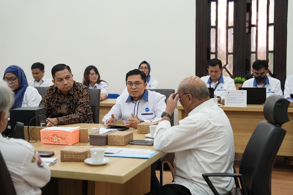 Transjakarta Gandeng KNKT Audit dan Evaluasi Layanan usai 3 Bus Kecelakaan dalam Sebulan