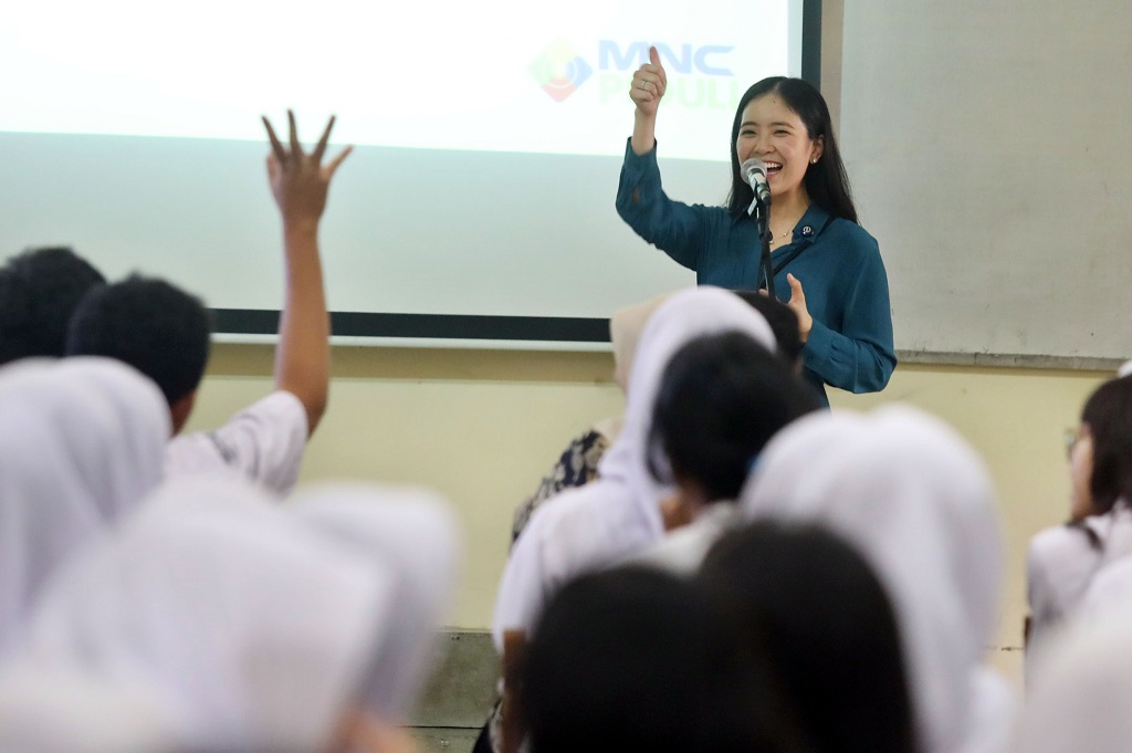 Jessica Tanoesoedibjo Jadi Guru Tamu di SMKN 16 Jakarta, Soroti Potensi Besar di Dunia Animasi Digital