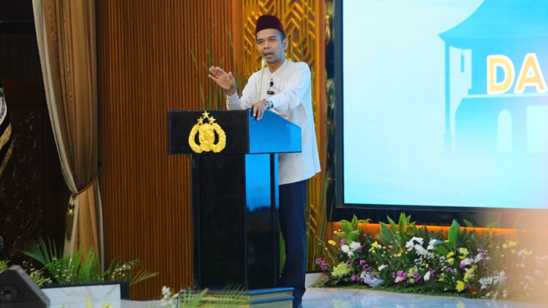 Ceramah di Mabes Polri, UAS: Ketulusan Lebih Penting daripada Mengejar Opini Publik