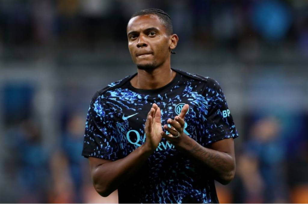 Inter Milan Putuskan Permanenkan Manuel Akanji dari Manchester City