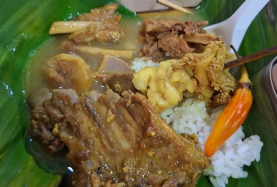 5 Kuliner Malam Solo Legendaris yang Murah dan Patut Dicoba!
