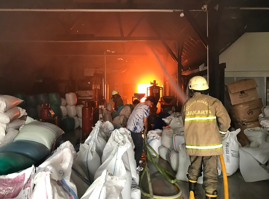 Pabrik Kopi di Matraman Jaktim Kebakaran, Diduga gegara Api Tungku Roasting 