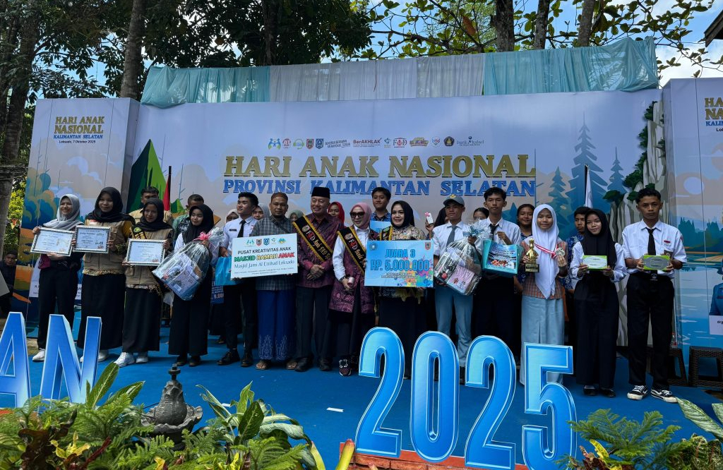 Peringatan HAN di Loksado, Gubernur Kalsel Pastikan Anak Raih Haknya Secara Utuh