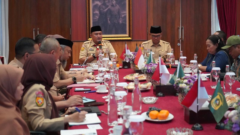Bupati Bogor dan TSI Jajaki Kolaborasi, Kembangkan Kawasan Edukasi dan Konservasi