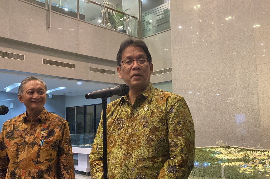 Ini Kata Purbaya soal Rencana Restrukturisasi Utang Kereta Cepat Whoosh