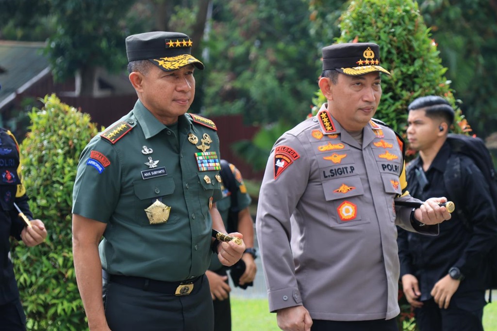 Panglima TNI-Kapolri Ucapkan Selamat Ulang Tahun ke Prabowo, Kirim Doa Terbaik