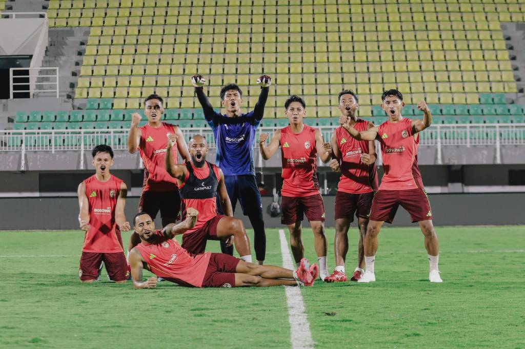 Usai Tumbang di Kandang, Pemain PSM Minta Maaf dan Janji Bangkit