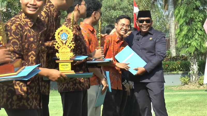 Peringatan Sumpah Pemuda ke-97, Ketua DPRD Badung Tekankan Pengetahuan dan Kapabilitas