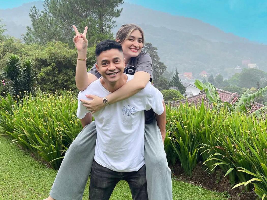 Mengejutkan! Adly Fairuz Resmi Digugat Cerai Angbeen Rishi