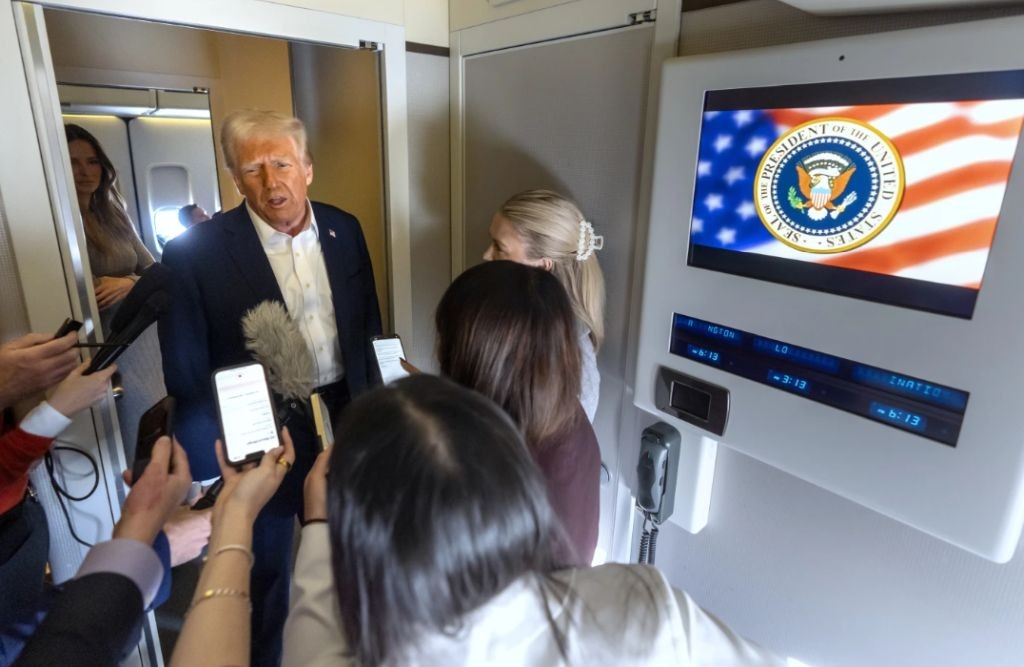 Trump: Ukraina Harus Serahkan Wilayah ke Rusia untuk Capai Perdamaian