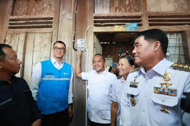PLN dan Kementerian ESDM Salurkan BPBL bagi Ratusan Keluarga Prasejahtera di Minahasa