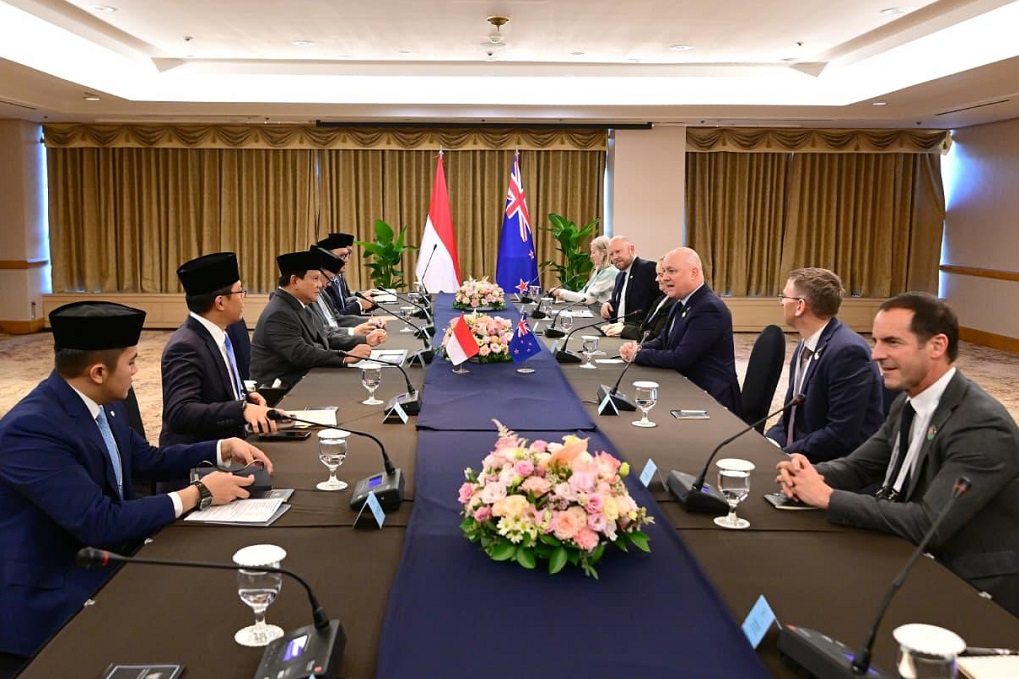 Prabowo Bertemu PM Selandia Baru di Sela KTT APEC, Bahas Ekonomi-Pendidikan
