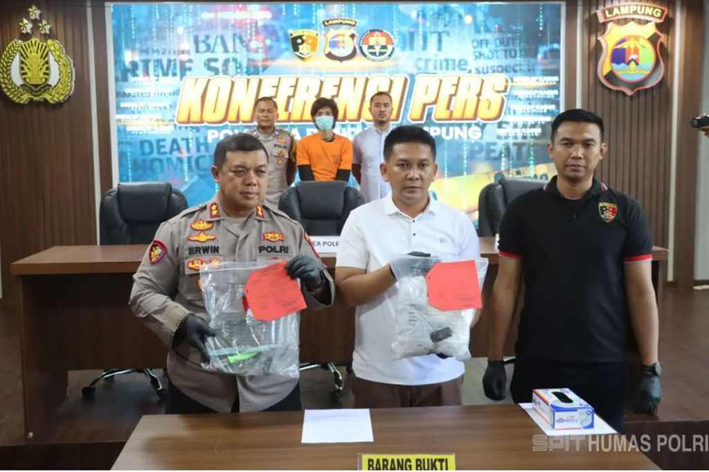 Sadis! Pria di Bandar Lampung Bunuh Mantan Istri karena Dituduh Selingkuh