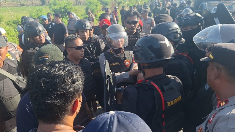 Eksekusi Lahan di Sumbawa Ricuh, 3 Polisi Terluka Dilarikan ke Rumah Sakit