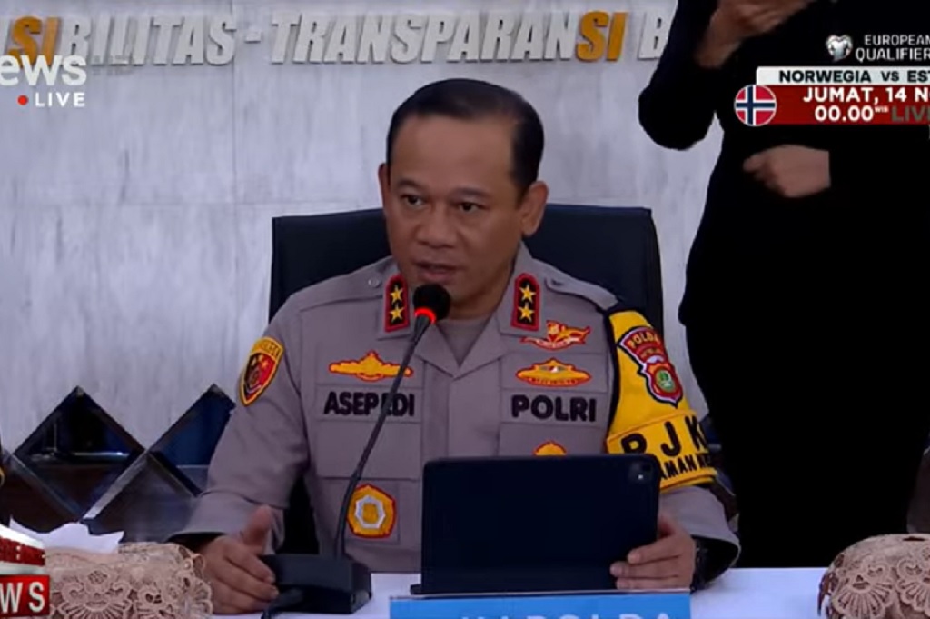 Polisi Tetapkan 8 Tersangka Kasus Fitnah Ijazah Jokowi, Termasuk Roy Suryo!