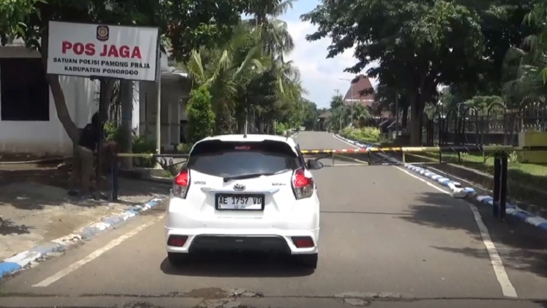 Situasi Pemkab Ponorogo Usai Bupati Sugiri Terjaring OTT KPK, Akses Masuk Diperketat