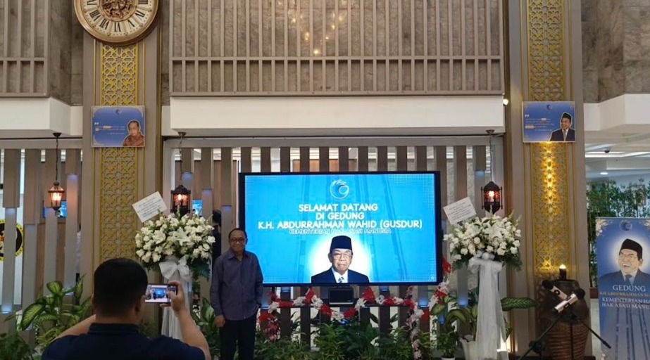 Pigai Ungkap Alasan Gedung dan Ruangan di Kementerian HAM Gunakan Nama Gus Dur dan Marsinah