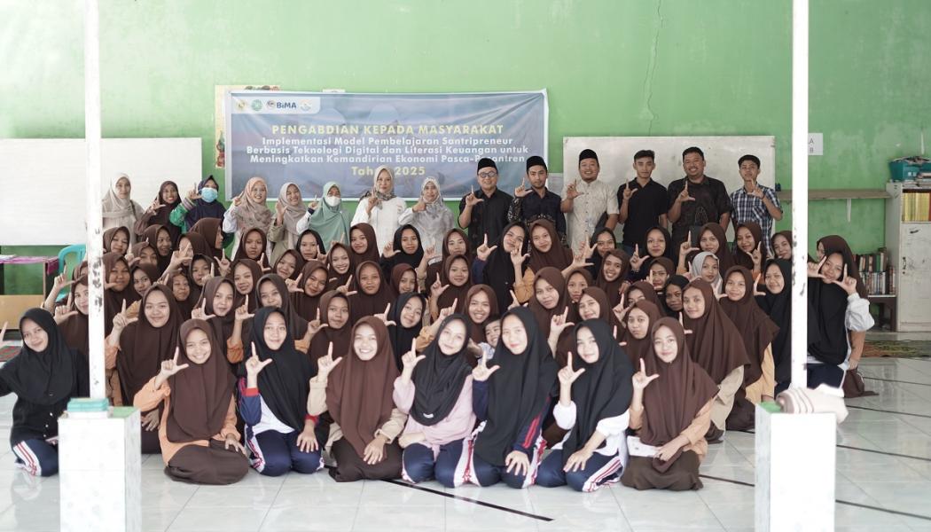 Implementasi Model Pembelajaran Santripreneur Dorong Kemandirian Ekonomi Santriwati Pasca-Pesantren