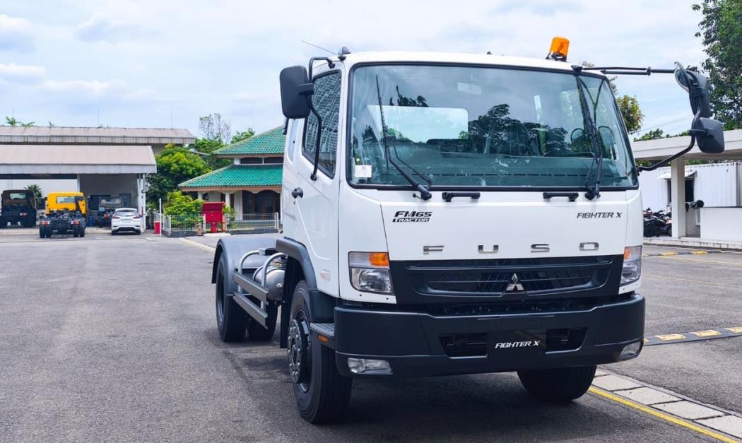 Truk China Serbu Indonesia Lolos dari Aturan, Mitsubishi Fuso Minta Pemerintah Fair