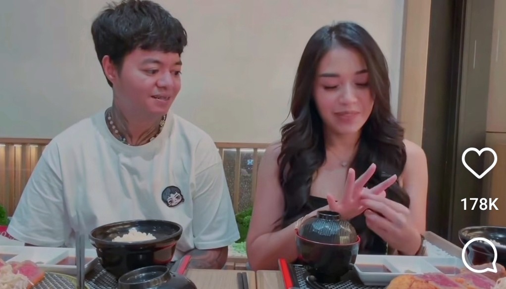 Reza Arap Beri Lula Lahfah Cincin, Netizen Auto Heboh: Serius Nih Kapan Nikahnya?