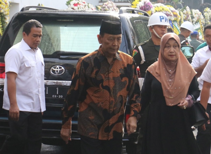 Jenazah Istri Wiranto Rugaiya Usman Akan Dimakamkan di Karanganyar