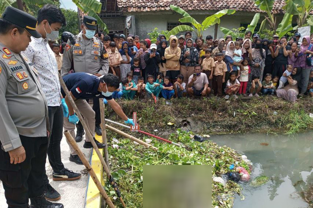 Karawang Gempar, Kerangka Manusia Ditemukan Mengambang di Saluran Irigasi Cioter