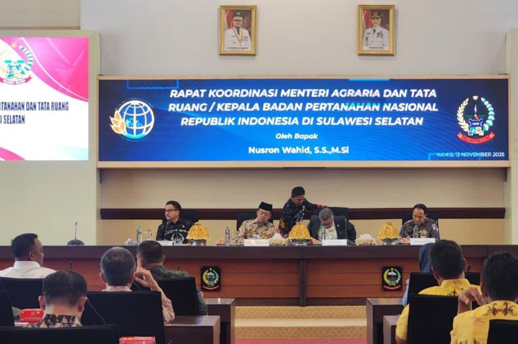 Menteri ATR Nusron Wahid Kumpulkan Kepala Daerah se-Sulsel, Beri Arah Kebijakan soal Pertanahan
