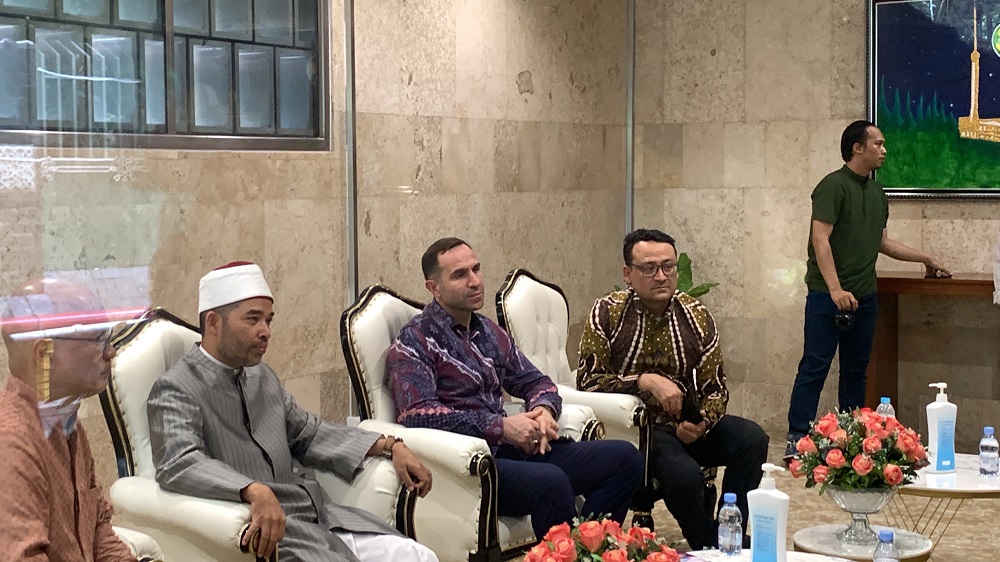 Timur Kapadze ke Indonesia Bukan Wawancara dengan PSSI, tapi...