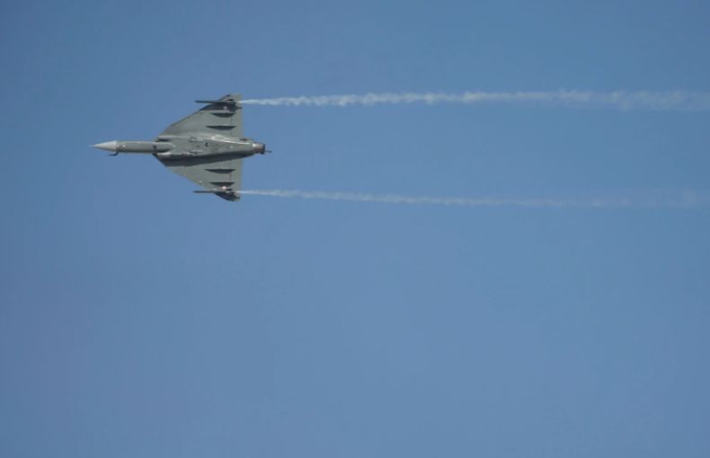 Spesifikasi Jet Tempur Tejas Kebanggaan India yang Jatuh saat Aksi Aerobatik Dubai Airshow