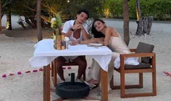 Momen Olla Ramlan Pamer Mesra Liburan Bareng Pacar Brondong Tristan Molina