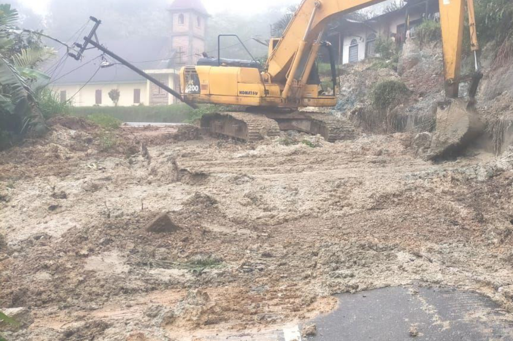 Banjir Bandang Terjang Humbang Hasundutan, 5 Orang Tewas dan 4 Warga Hilang