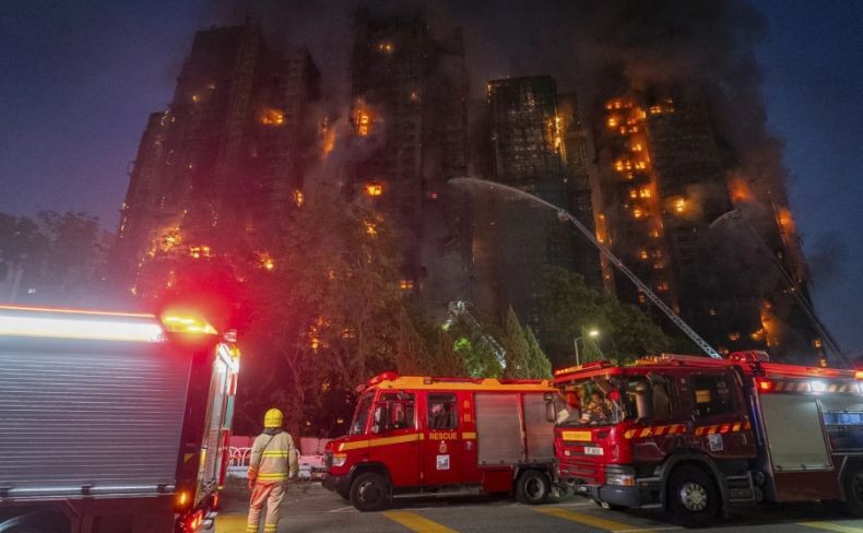 Update Kebakaran 7 Apartemen di Hong Kong: Korban Tewas 44 Orang, 279 Hilang