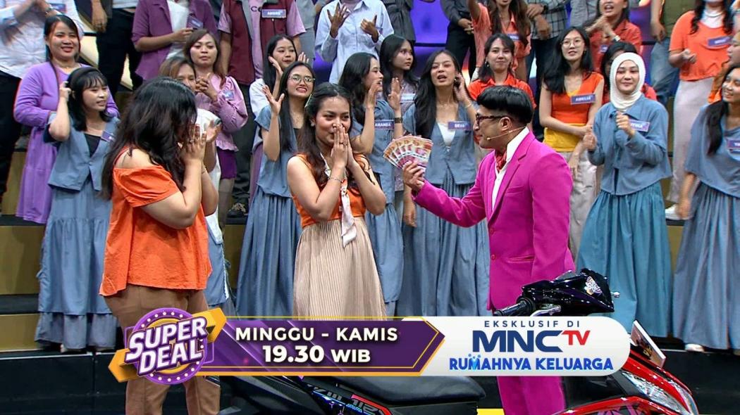Super Deal: Drummer Wanita Beri Warna Baru di Panggung Permainan